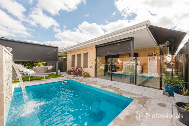 21 Sparkle Vista, WA 6055