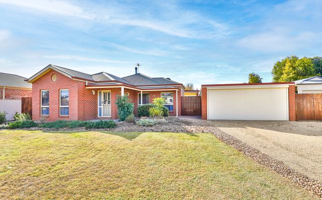 10 Wood Street, NSW 2738
