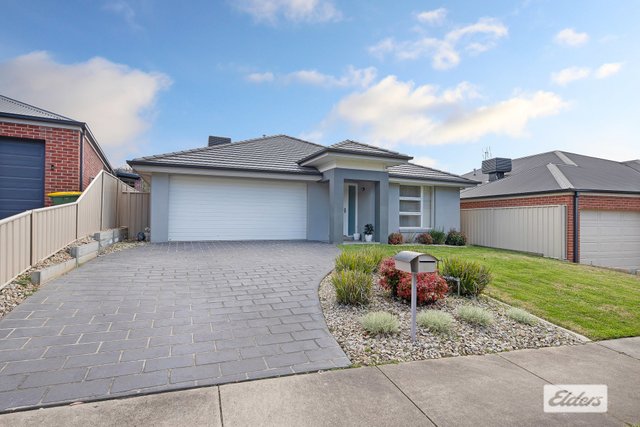 12 Burton Crescent, VIC 3690
