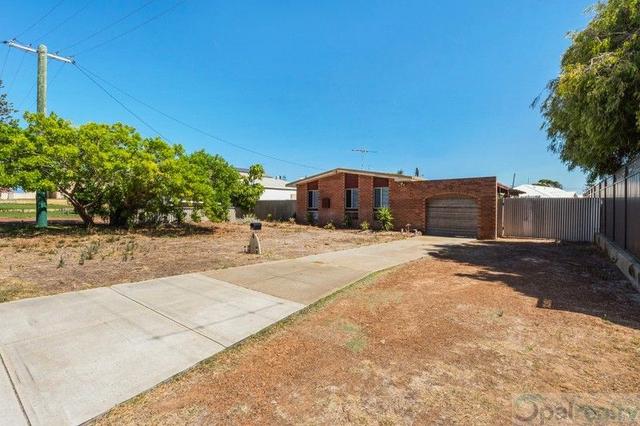 4 Fane Court, WA 6175