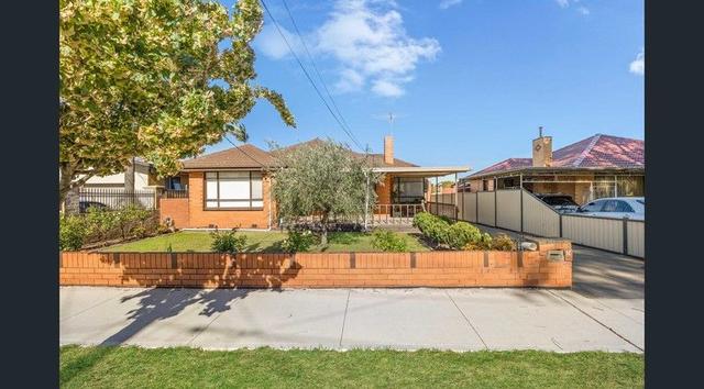 16 Avondale Avenue, VIC 3021