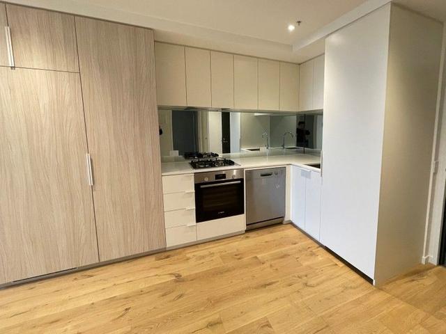 1303/5 Joseph Road, VIC 3011