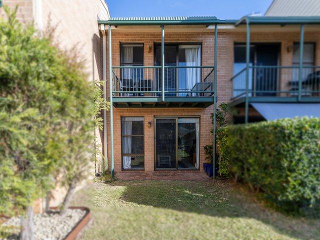 Unit 41/48 Thora Street, NSW 2540