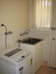 Laundry (2008-11-11)