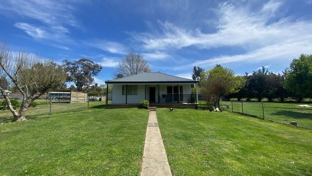 129 Albury Street, NSW 2653