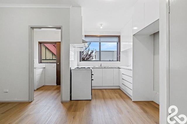 2/72 Cramer  Street, VIC 3072