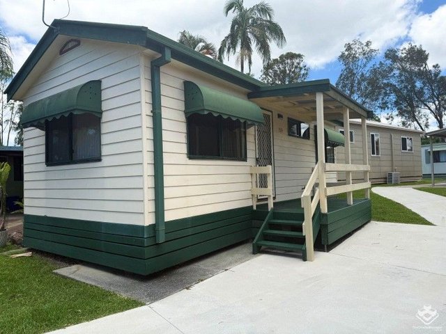 ID:21166279/71 Hinde Street, QLD 4214