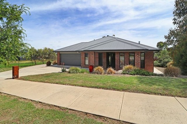 39 Donovans Way, VIC 3722