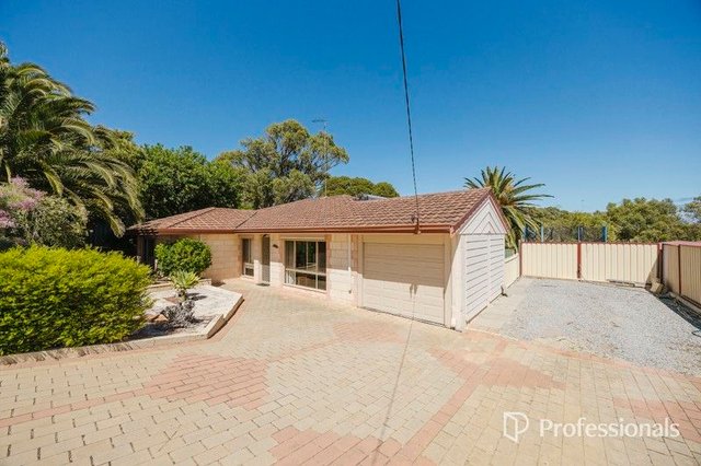 87 Lagoon Drive, WA 6035