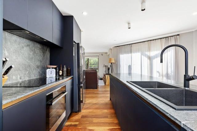 2/504 Lydiard Street, VIC 3350
