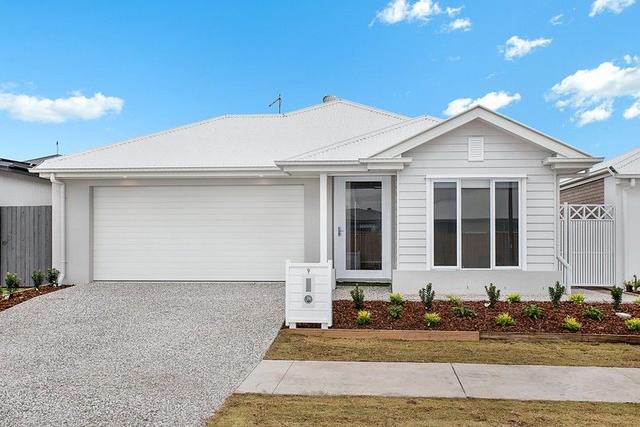 9 Pipit St, QLD 4553