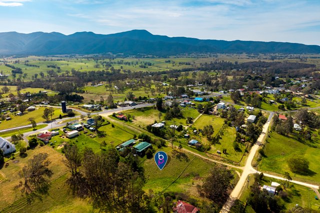 27 Robertson Street, NSW 2550