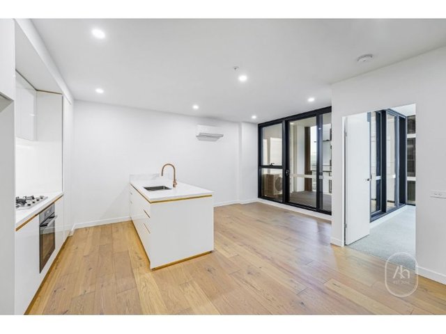 2406A/845 Whitehorse Road, VIC 3128