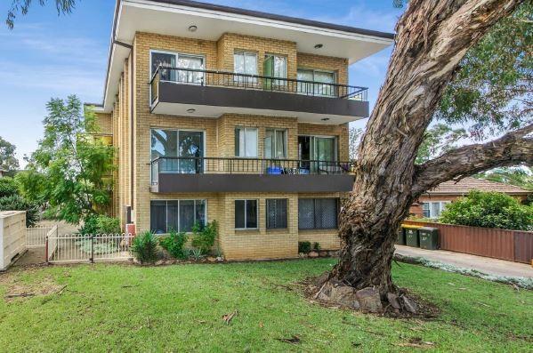 08/37 Calliope St, NSW 2161