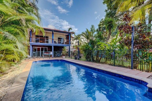2 Dunkalli Cres, QLD 4852