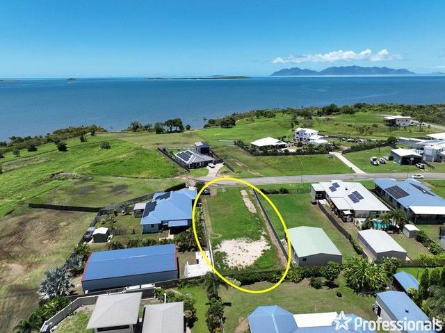 15 Bayside Court, QLD 4805