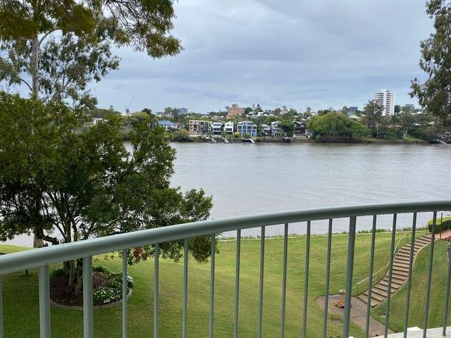 7/72 Macquarie Street, QLD 4067