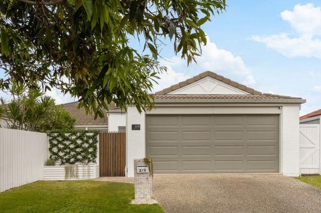 2/5 Eugenia Avenue, QLD 4022