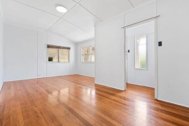 1/36 Dutton Street, QLD 4102