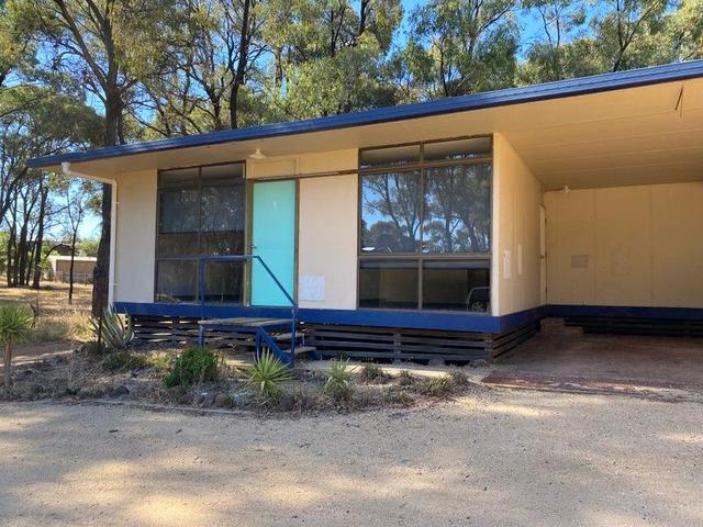 5/11-15 Mimosa  Court, VIC 3465