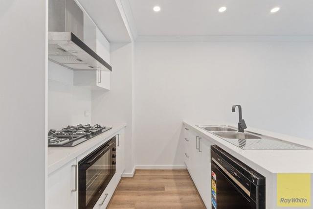 3/18 Balmoral Street, VIC 3028