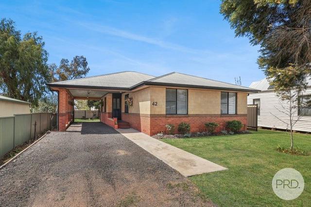 42 Victoria Street, NSW 2338
