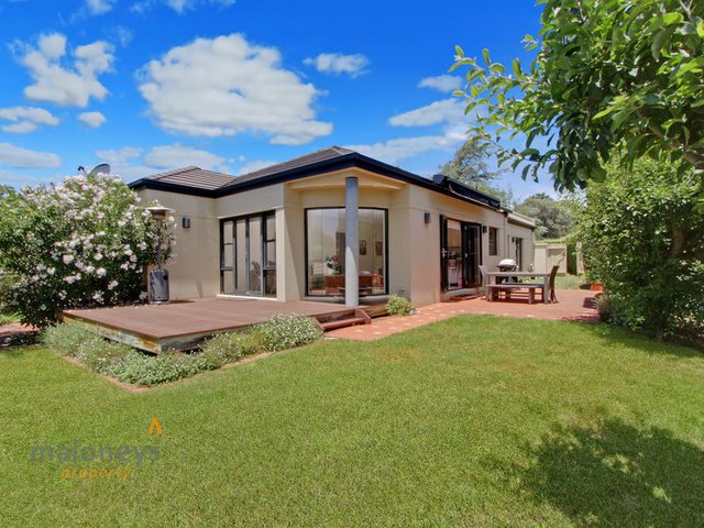 1/99 Captain Cook Crescent, ACT 2604