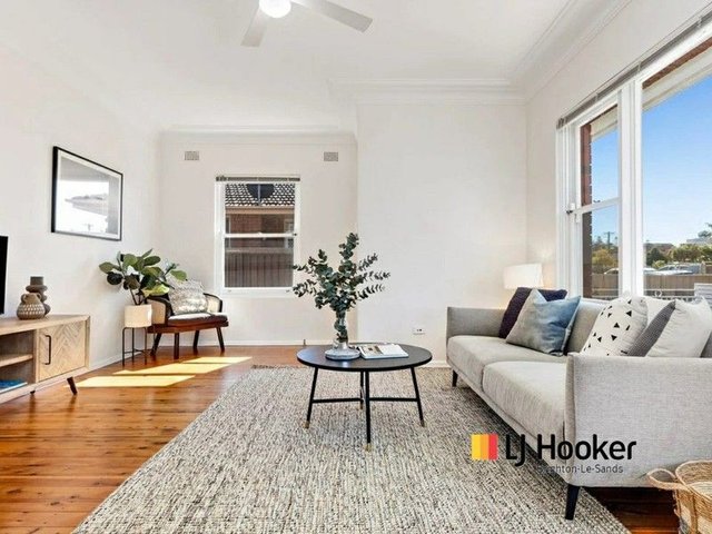 1/131-135 Alfred Street, NSW 2219