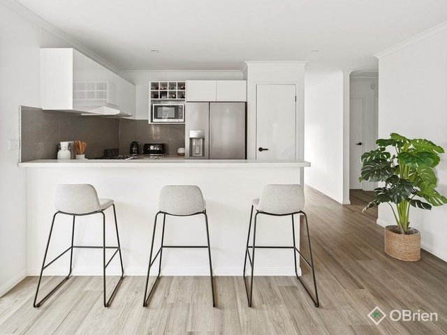 15 Market Court, VIC 3977