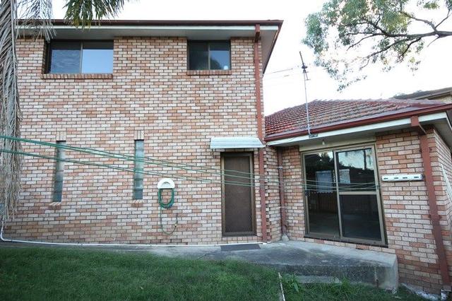 2/45 Edna Avenue, NSW 2170