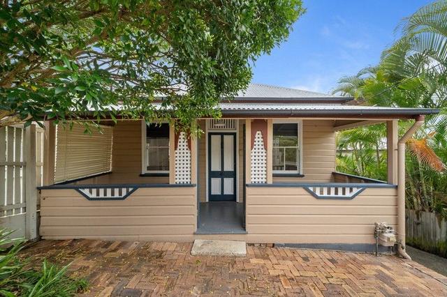 17 Carrington Street, QLD 4064