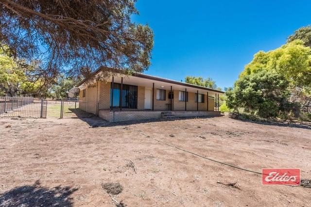 32 Old Cemetery  Road, WA 6532