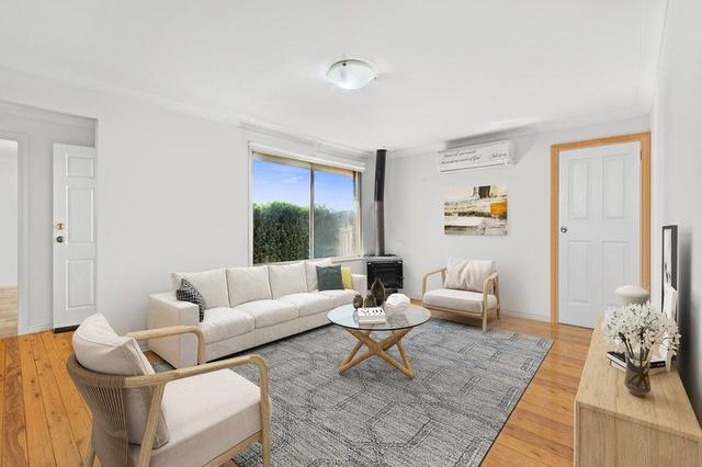 2/102 Coolawin Circle, NSW 2250
