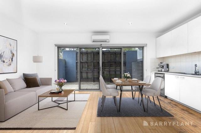 1 Waxflower  Crescent, VIC 3083