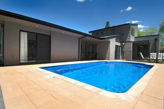 Pool (2006-11-30)