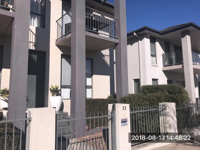 13 Devlin St, ACT 2912