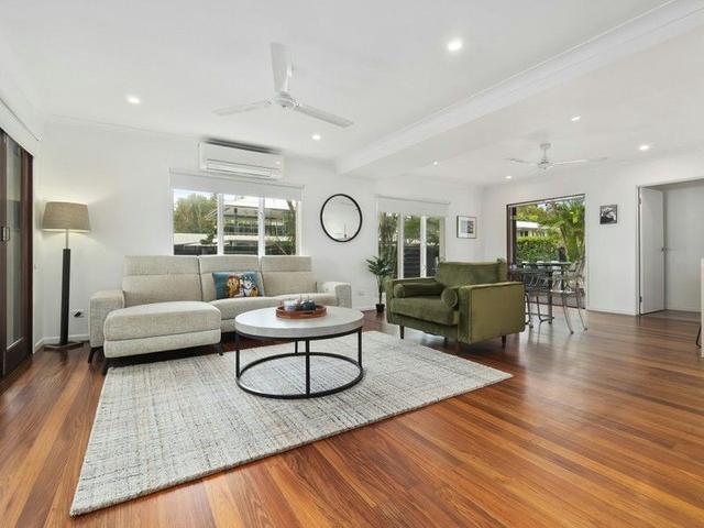 57 Arlington Esplanade, QLD 4879