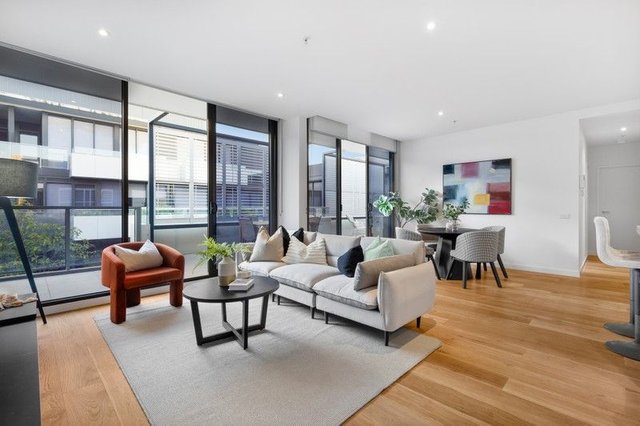 324/380 Bay Street, VIC 3186