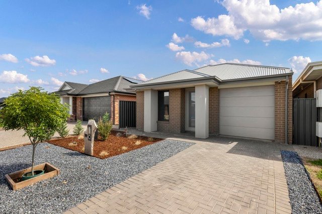 19 Francesco Way, SA 5117