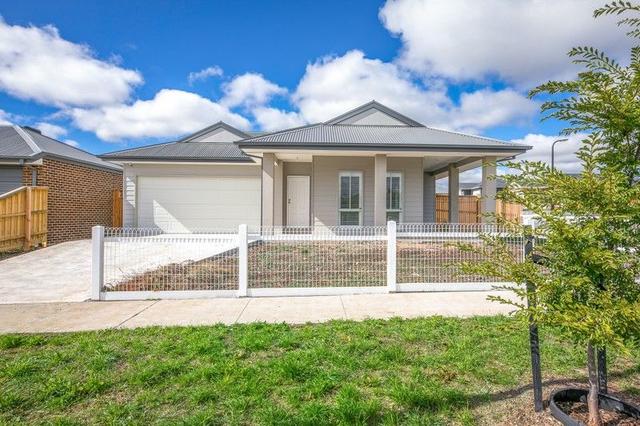 13 Silver Smith Drive, VIC 3444