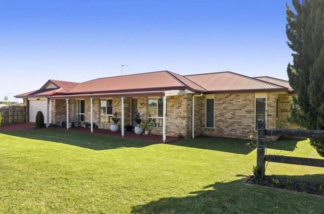 37 Hinchliffe Drive, QLD 4350