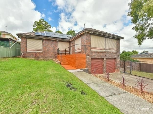 246 St Johns Rd Bradbury, NSW 2560