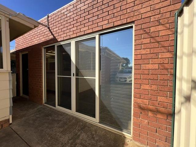 25A Kurrajong Cres, VIC 3338