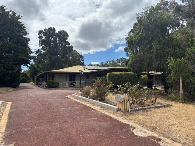 29 Garden Park Drive, WA 6065