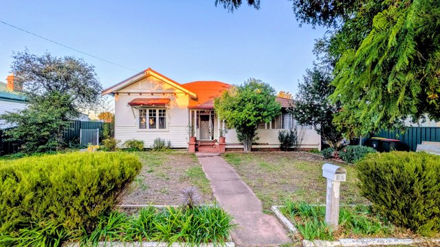 32 Moore St, WA 6258