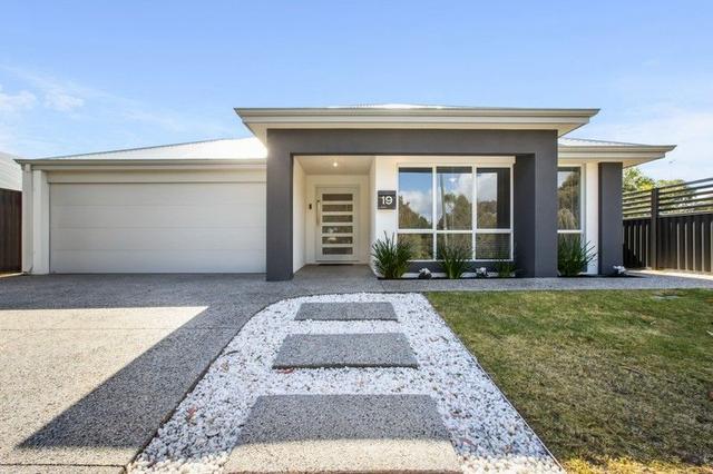 19 Delray Loop, WA 6210