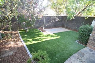 Courtyard (2010-05-21)