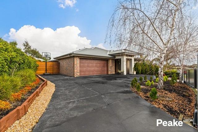 18 Pink Hill Boulevard, VIC 3807
