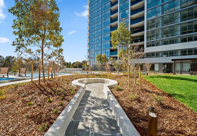 1305/104 Easty Street, ACT 2606