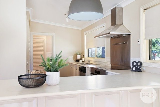 30 Munro Street, NSW 2338